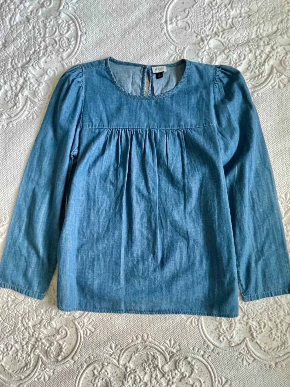 NWT J. Crew Cottage Chambray Puff-Sleeve Top Size Small